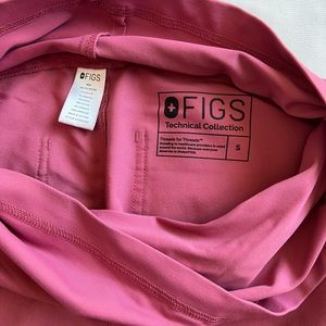 Figs maternity Yola 2.0 scrub pants Small